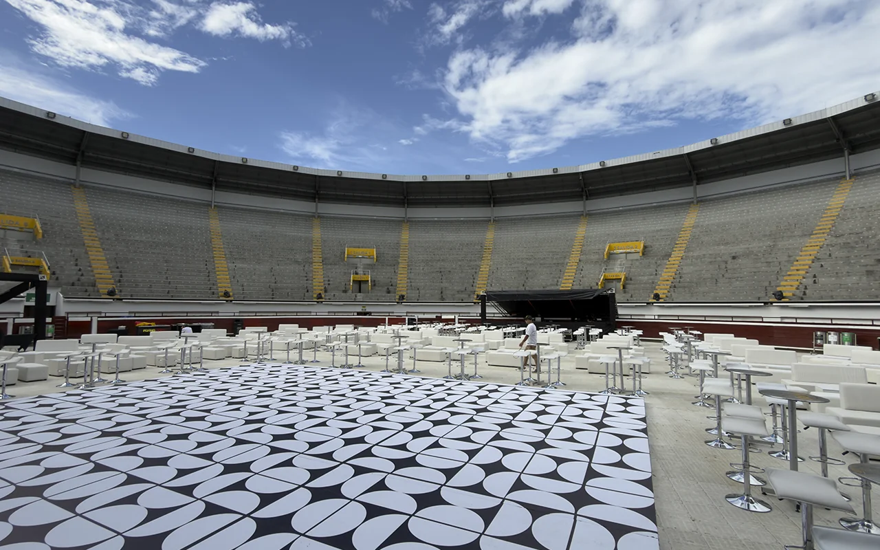 PLAZA DE TOROS 1